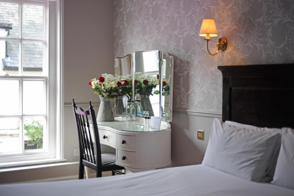 The Crown Hotel Framlingham Phòng bức ảnh