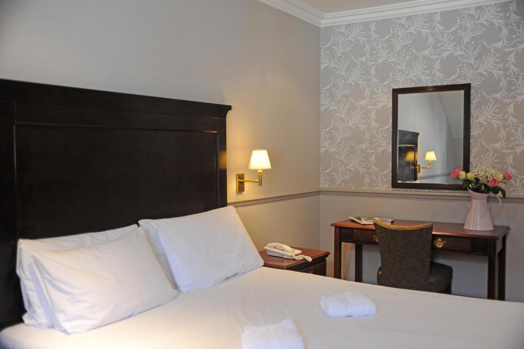 The Crown Hotel Framlingham Phòng bức ảnh
